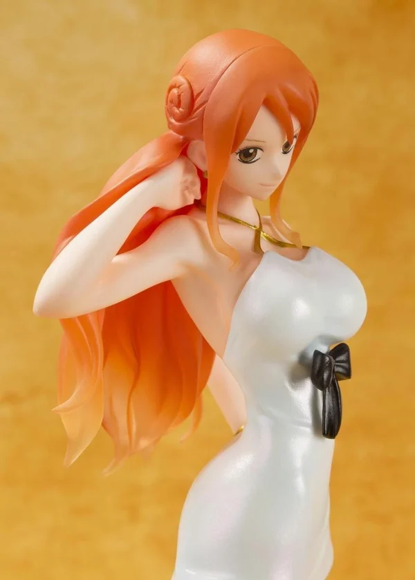 BAN DAI One Piece Figuarts Zero – Nami Film Gold Edition 7