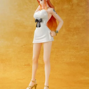 BAN DAI One Piece Figuarts Zero – Nami Film Gold Edition 14