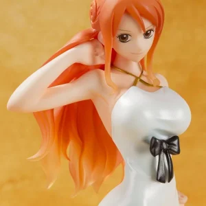 BAN DAI One Piece Figuarts Zero – Nami Film Gold Edition 16